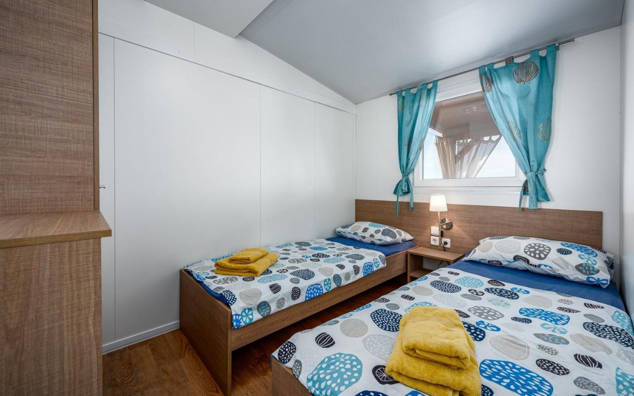 Panorama Mobile Homes In Camping Park Umag Kamer foto