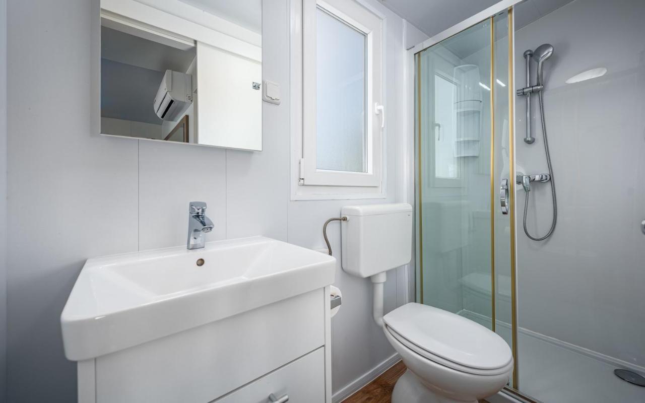 Panorama Mobile Homes In Camping Park Umag Kamer foto