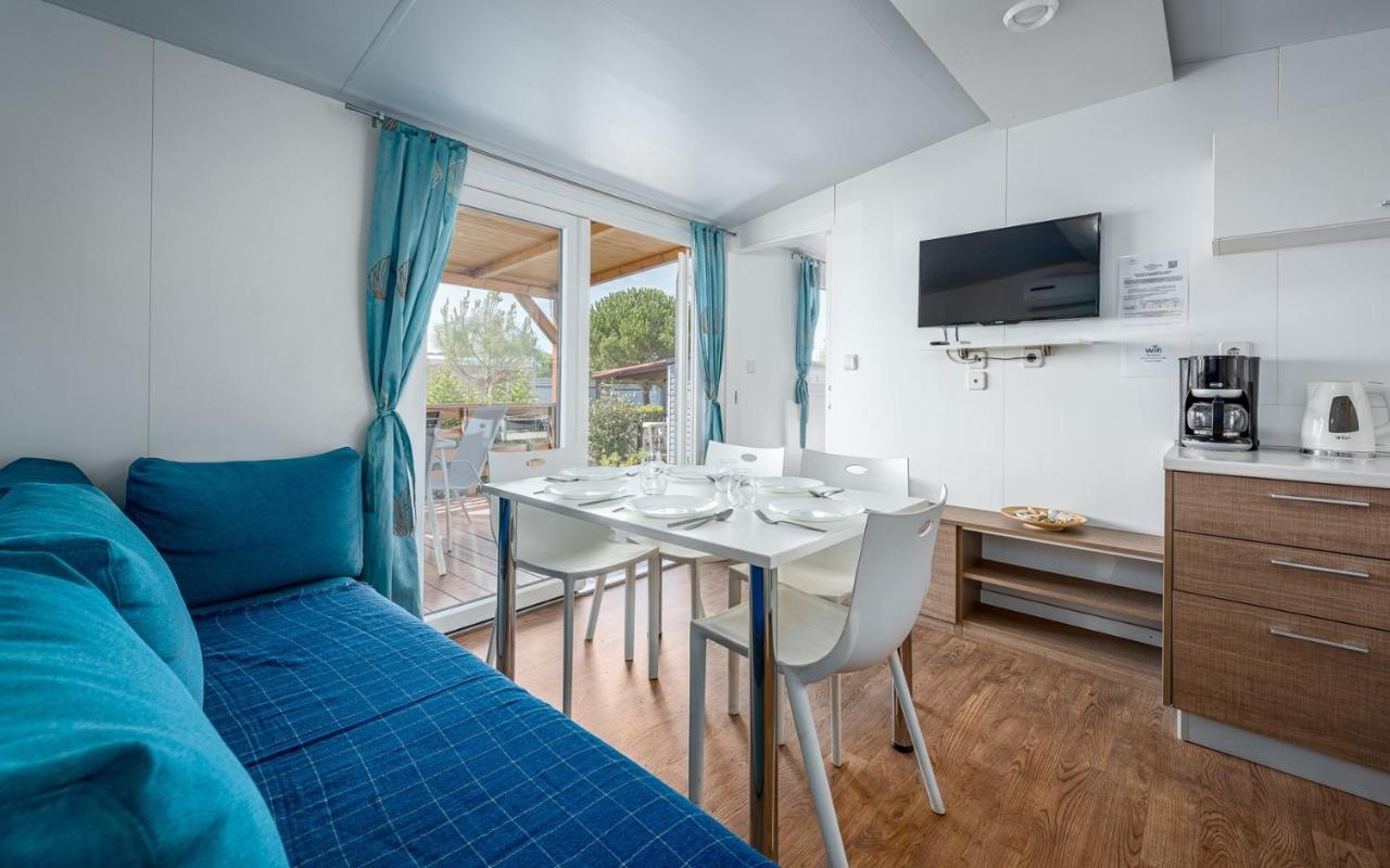 Panorama Mobile Homes In Camping Park Umag Kamer foto