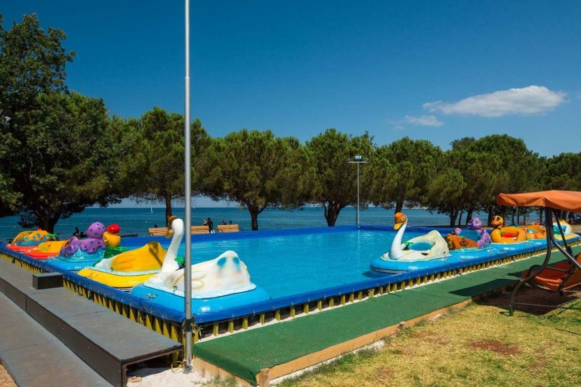 Panorama Mobile Homes In Camping Park Umag Buitenkant foto