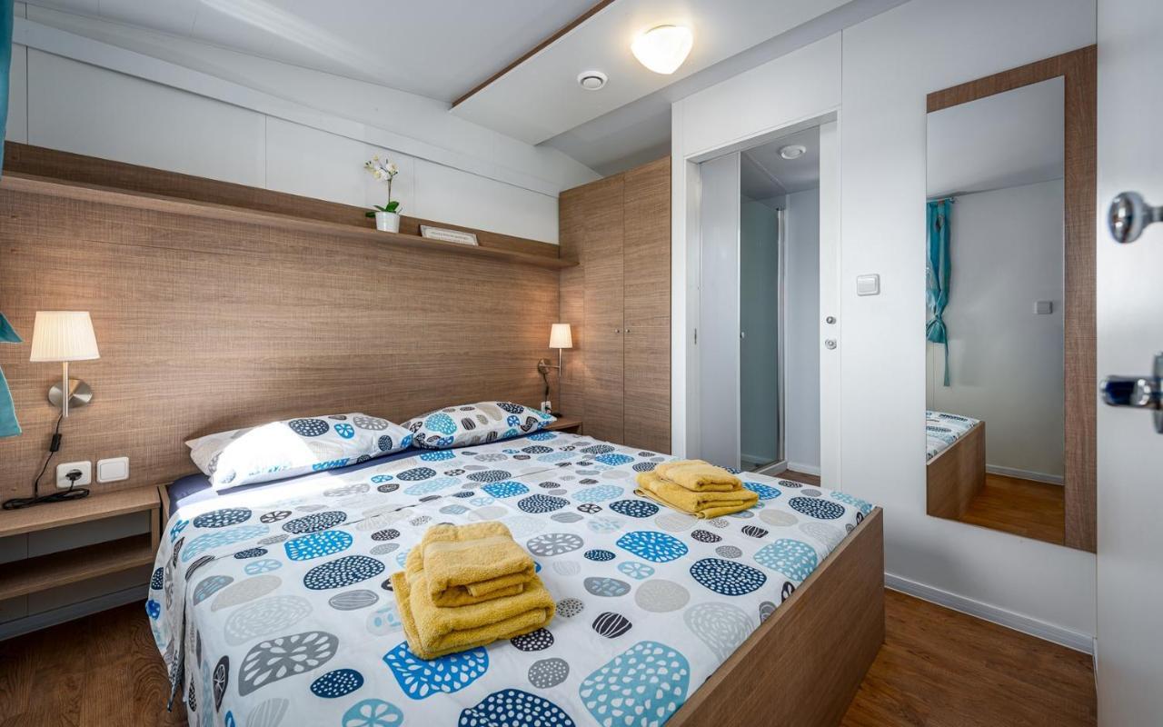 Panorama Mobile Homes In Camping Park Umag Kamer foto