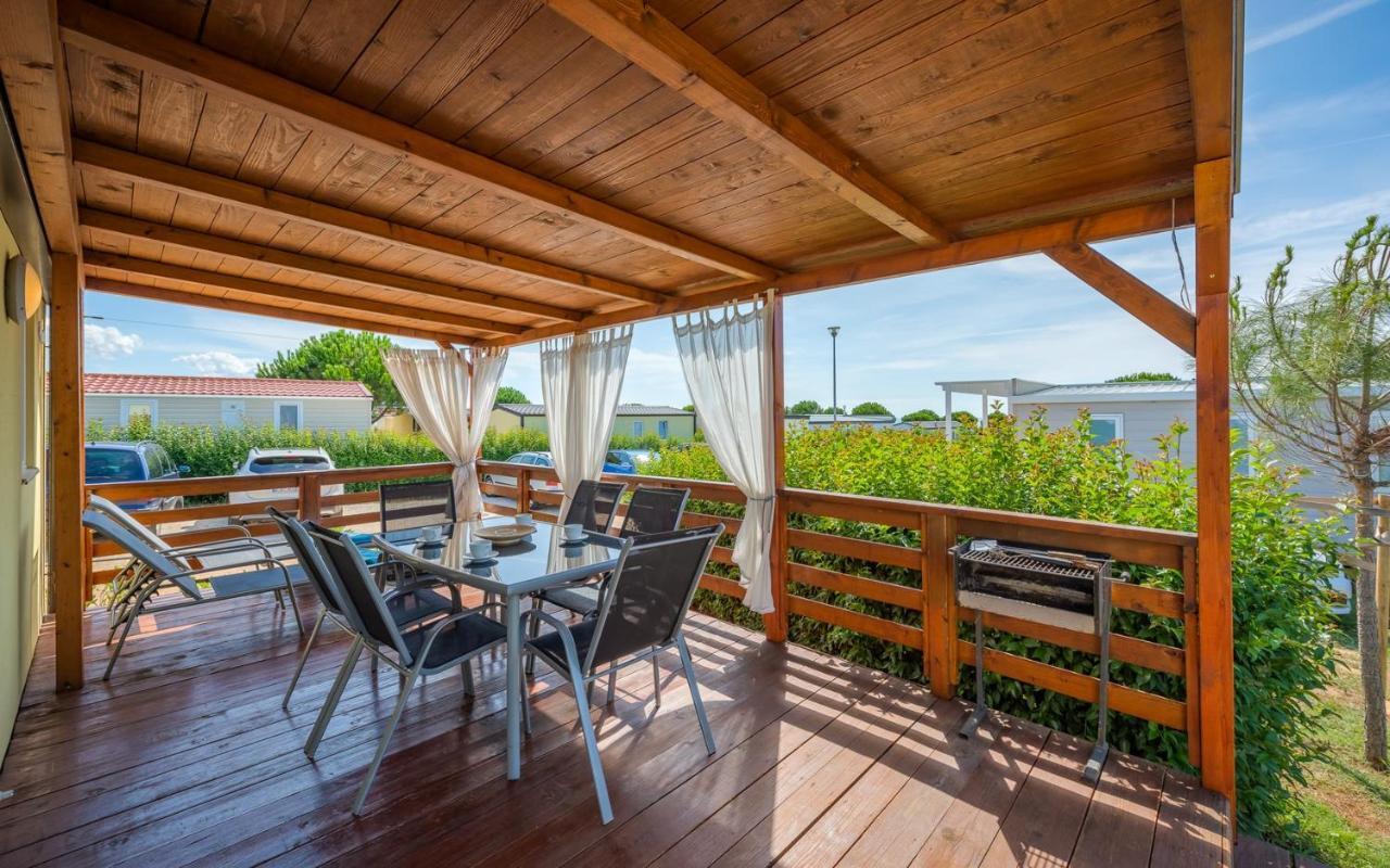 Panorama Mobile Homes In Camping Park Umag Buitenkant foto